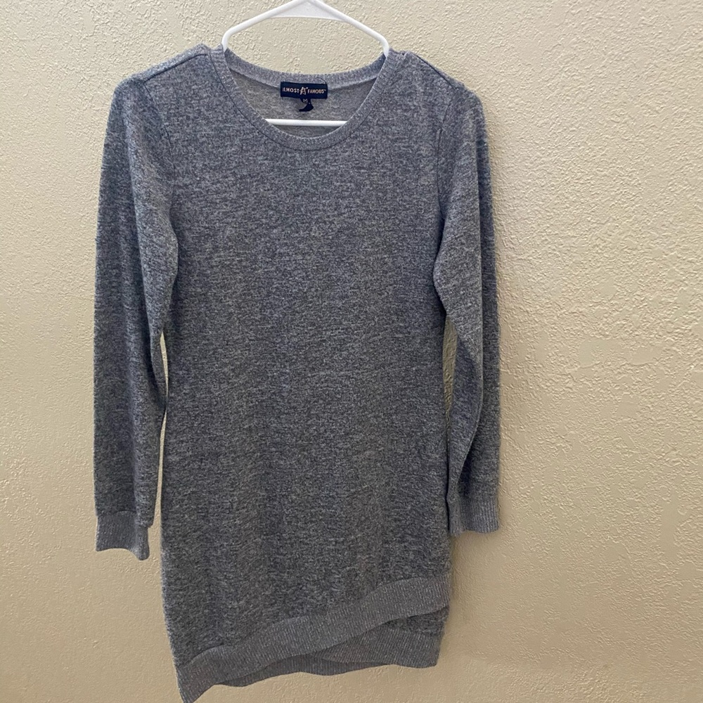 Long sleeve gray dress